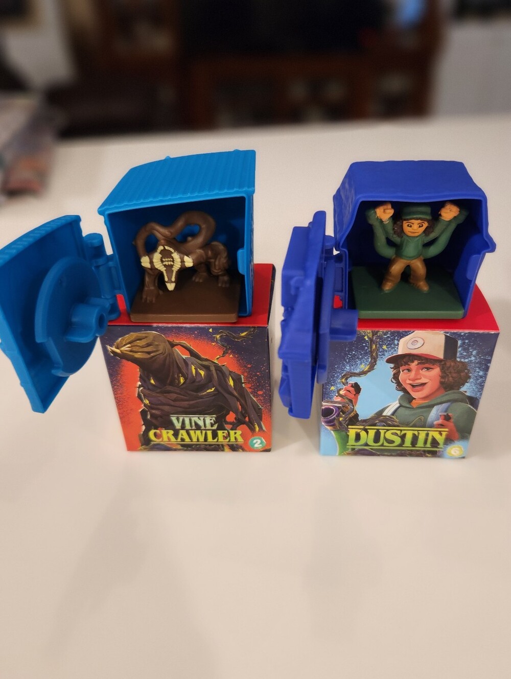 Stranger Things Tales From 85 Vine Crawler & DUSTIN McDonald's toys
